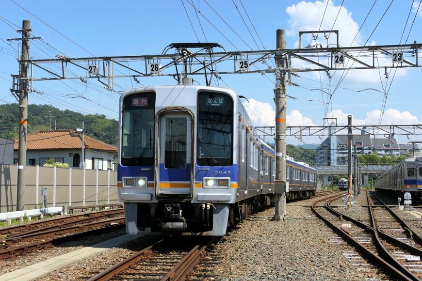 2000系は難波と高野山の極楽橋方面を直通する「ズームカー」として開発された（記者撮影）
