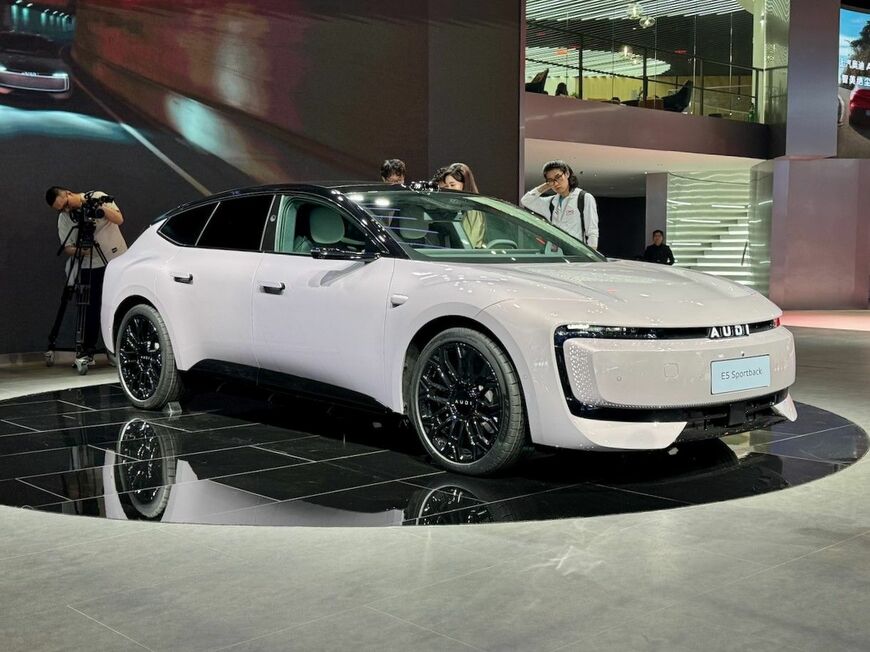 AUDIという中国向け新ブランドのお披露目とともに出展された「E5スポーツバック」（筆者撮影）