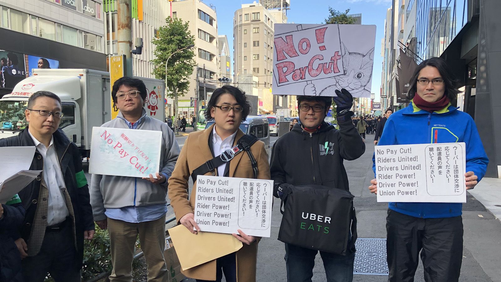 43歳｢非正規｣の彼が人間扱いされないと憤る訳  最新の週刊東洋経済 