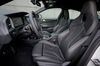 M235i xDriveグランクーペのホールド性のよいハイバックシート