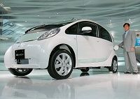 三菱自動車「貧者の戦略」、瀬戸際からＥＶ一番乗り