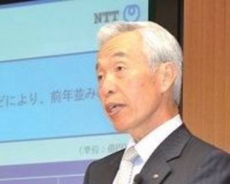 NTTの光拡大戦略、2000万回線計画死守は得策か 