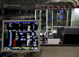 前場の日経平均は急反発､一時1000円超高