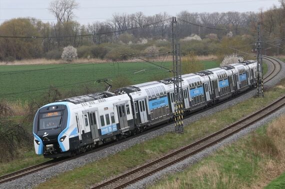 RER 2階建て車両 ヴェリム試験センター