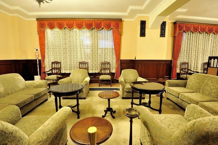 東京駅改修時、信任状捧呈式出発の待合室になった応接室