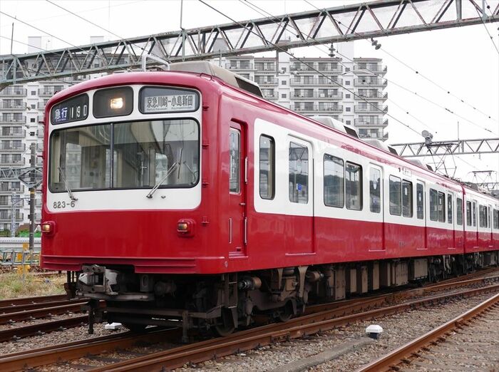 種別や行先が幕の車両は今や少なくなった