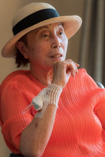 日本と海外の映画界について語る吉崎さん （撮影：谷岡康則）