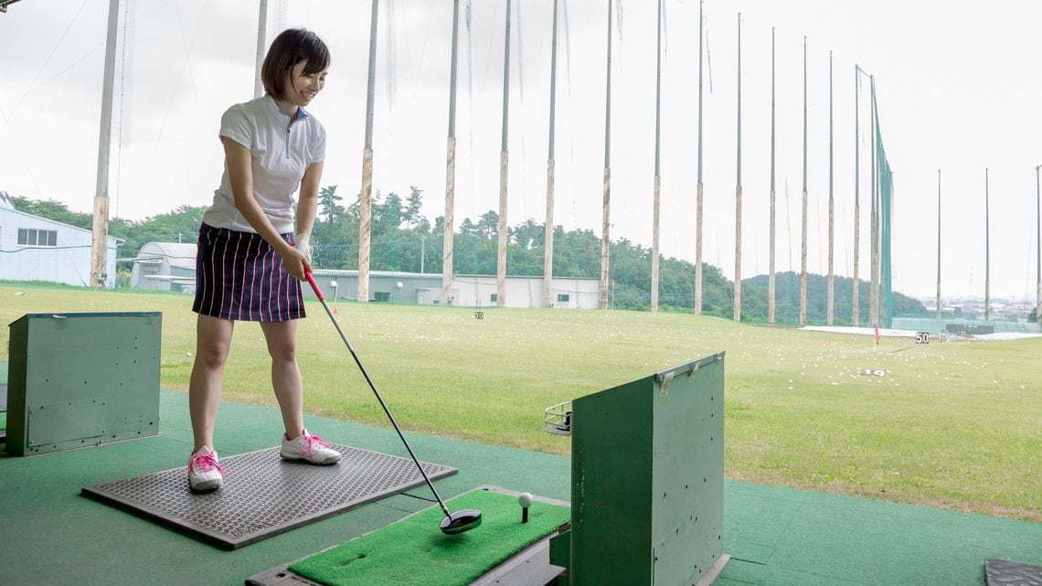 人気復調 ゴルフ練習場に若者増 の驚く実態 ゴルフとおカネの切っても切れない関係 東洋経済オンライン 社会をよくする経済ニュース