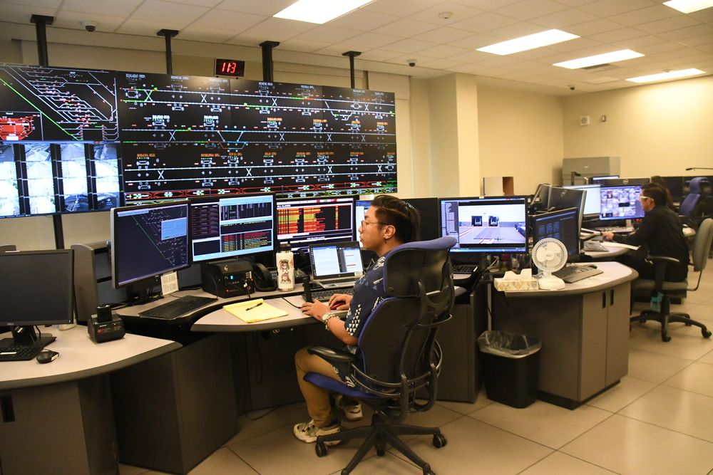 スカイラインのオペレーションズセンター（記者撮影）