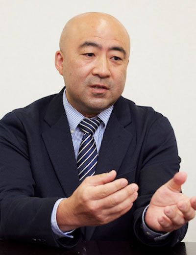 中央大学附属中学校・高等学校保健体育科教諭情報システム部（ネットワーク管理者）三輪明彦 氏