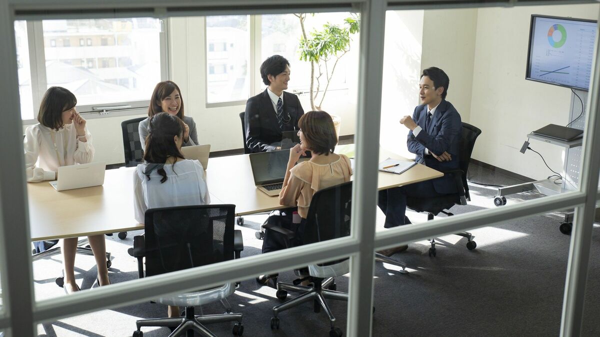 生成AIが変えるソフトウェア開発の未来：生産性向上と課題
