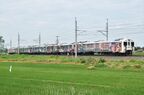 元ジャカルタの電車、Holec型のKRDE。電化工事の