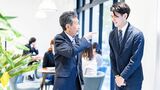 部下を叱責する上司