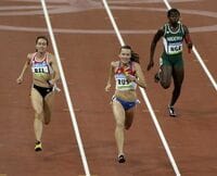 北京のロシア400mリレー金メダル剥奪 再検査で違反判明