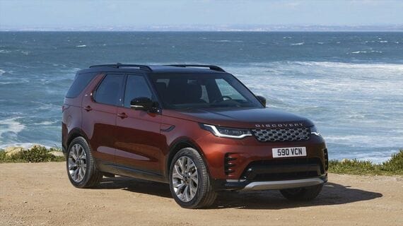 現行「ディスカバリー」は2017年に登場した5代目モデルで「ディスカバリー5」とも呼ばれる（写真：ランドローバージャパン）