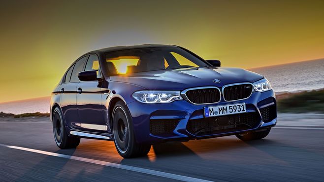 BMW｢M5｣が最新進化で見せた驚愕の走行性能