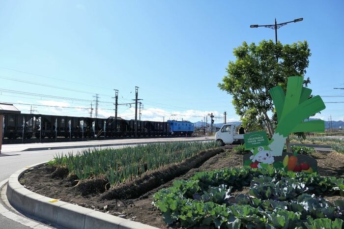ふかや花園の駅前