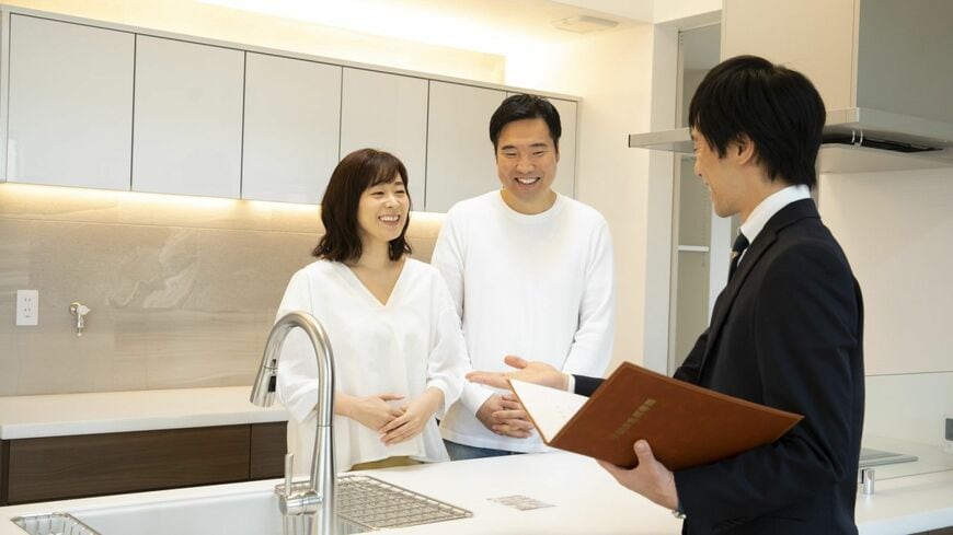 2022年の新築戸建て内覧会は最初のピークを迎えています（写真：Ushico／PIXTA）この記事の画像を見る(◯枚)