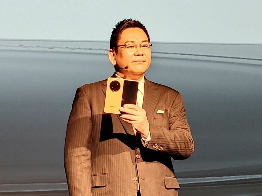 「Find N6」を発表するオウガ・ジャパンの河野謙三専務取締役（写真：筆者撮影）