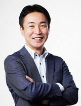 遠藤崇之（えんどう・たかゆき）新渡戸文化小学校 校長補佐。大学卒業後、大手IT企業に就職。通信制大学で教員免許を取得し、NPO法人のフェローとして公立小学校の教員に転身。2020年より同校にて現職。コロナ禍におけるデジタル化対応や多数の教育変革活動に従事