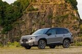 スバルの新型「フォレスター Premium S:HEV EX」（写真：SUBARU）