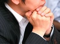 《座談会》大量採用世代の今--メガバンクの社内競争は熾烈、２年目で３分の１が退職