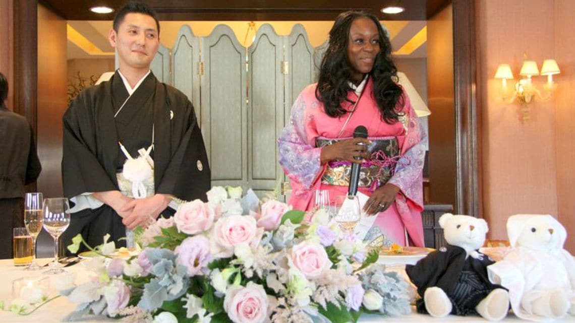 黒人女性との結婚とか想像できる？ 日本人に嫁いだ黒人女性が得た幸せな メガ速報