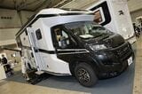 ライカの超高級キャンピングカー「クレオスL5009」（筆者撮影）
