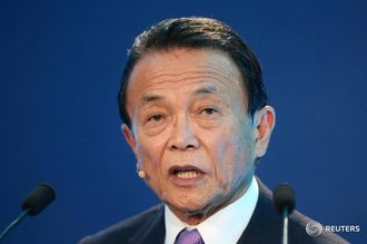 麻生副総理､｢ヒトラーは悪しき政治家の例｣