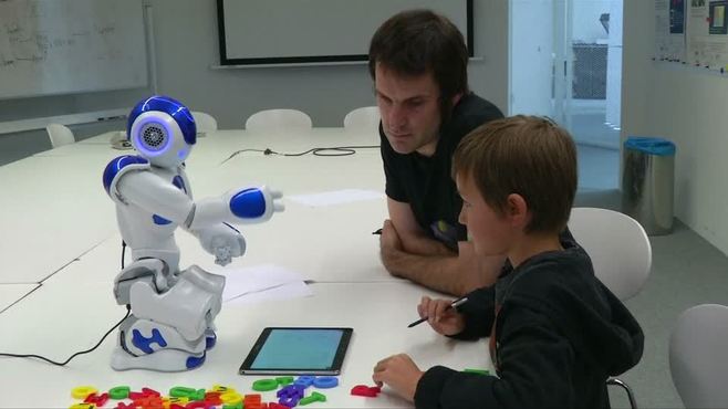 ダメロボットが､学校の落ちこぼれを無くす