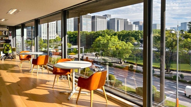 地下に巨大な異空間がある「生きた名建築」の真相