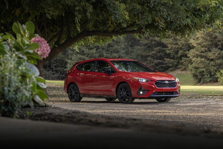 LAショーで発表された新型インプレッサ（写真：Subaru of America）