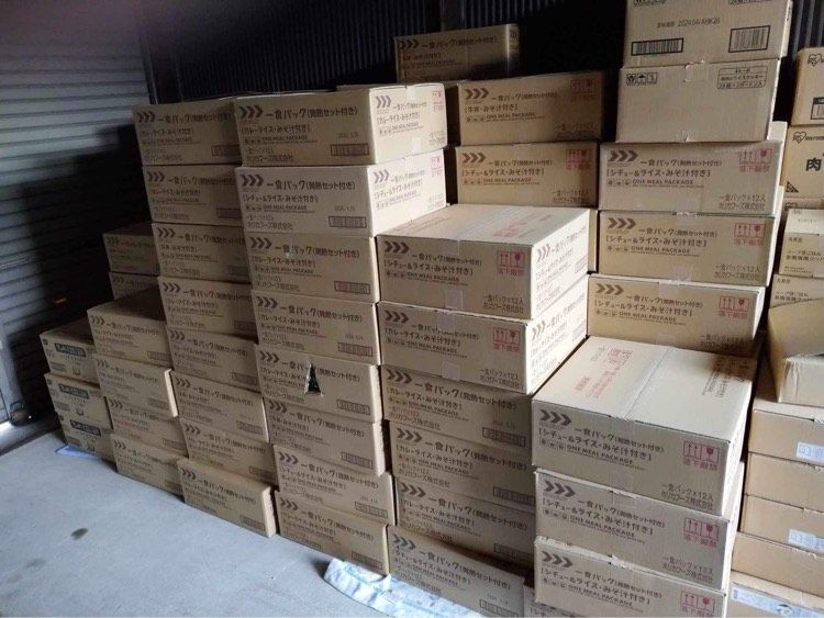 一般社団法人チーム王冠（宮城県石巻市）から届いた支援物資（撮影：川嶋茂雄氏）
