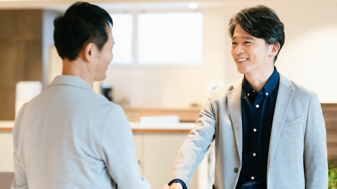 幸せになるために余計な謙遜はしなくてもいい（写真：Xeno／PIXTA）