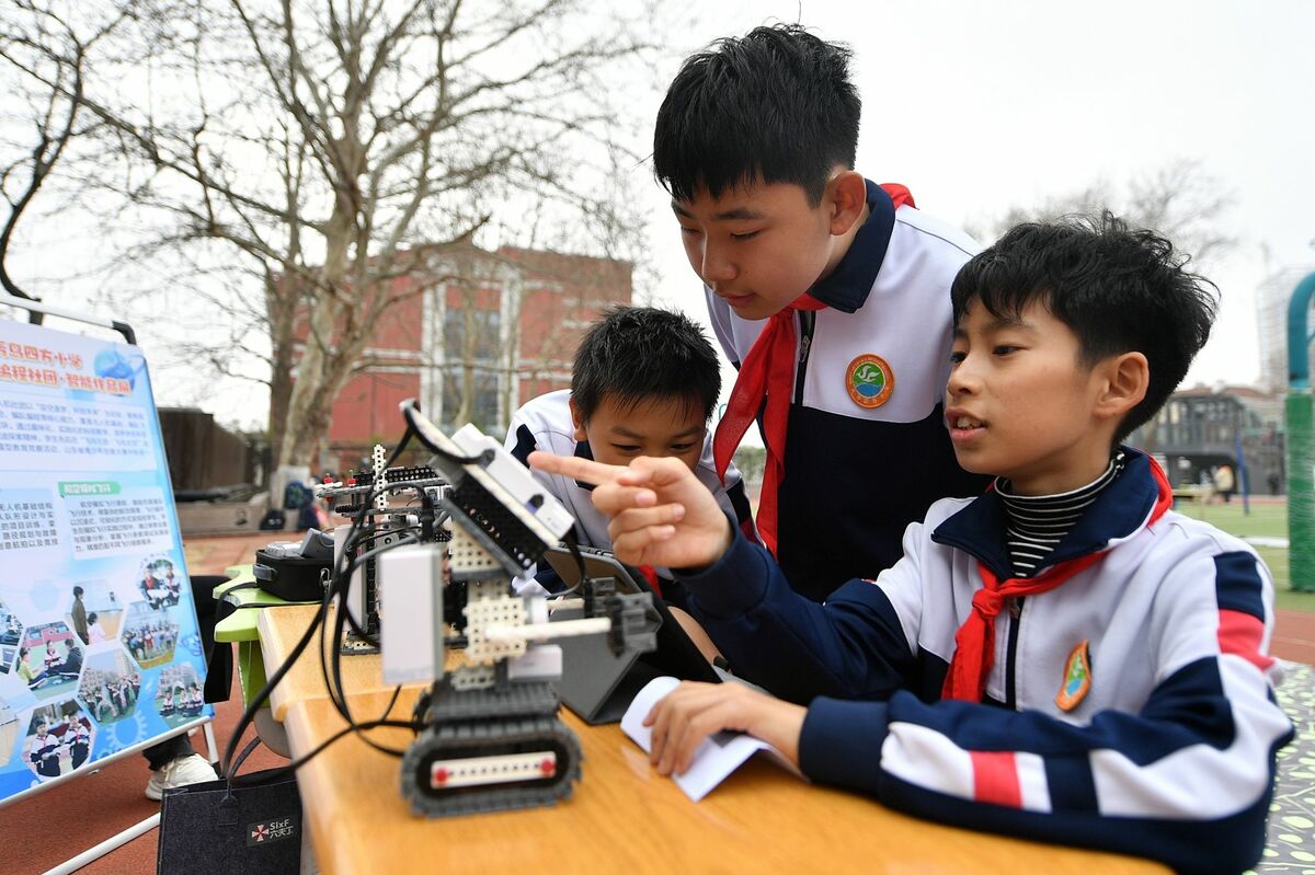 小学校教育へのAI導入は問題だらけ､早期のAI教育によって恩恵を受けるのは生徒ではなくテクノロジー企業だ | 政治・経済・投資 | 東洋経済オンライン