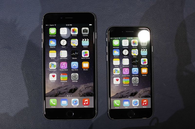 大きいほうのiPhone6､出荷1カ月遅れも 5.5インチのiPhone 6 Plusに注文 