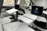 メルセデス・マイバッハ「EQS680 SUV」（写真：メルセデス・ベンツ日本）