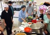 富山県立大学での料理教室（広野さん提供）