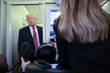 ホルムズ海峡で混乱拡大､米イラン合意に暗雲－レバノン停戦でも亀裂