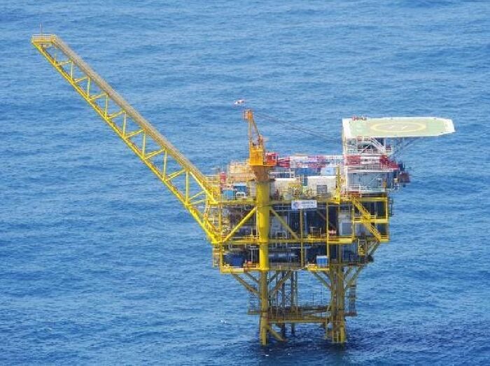 14年5月､土台設置を確認（第5基） 