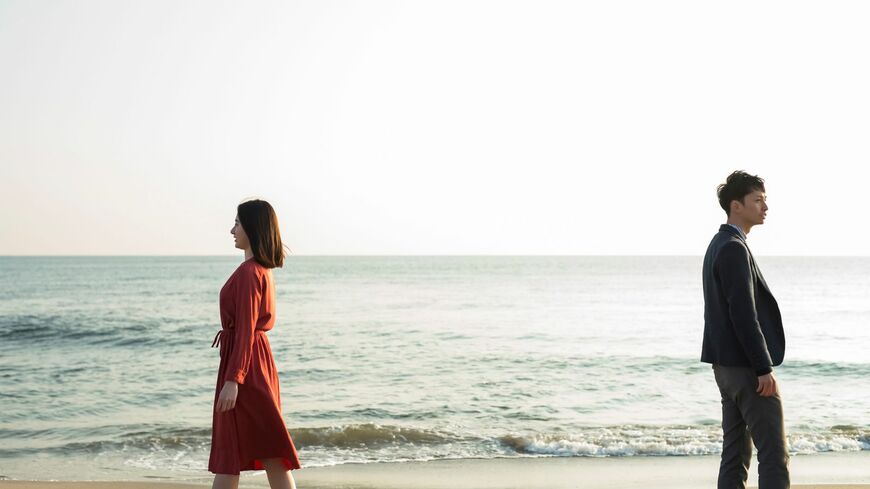 日本の少子化の原因をあえて単純化していうならば「婚姻数の減少」に尽きます（写真：Fast&Slow／PIXTA）