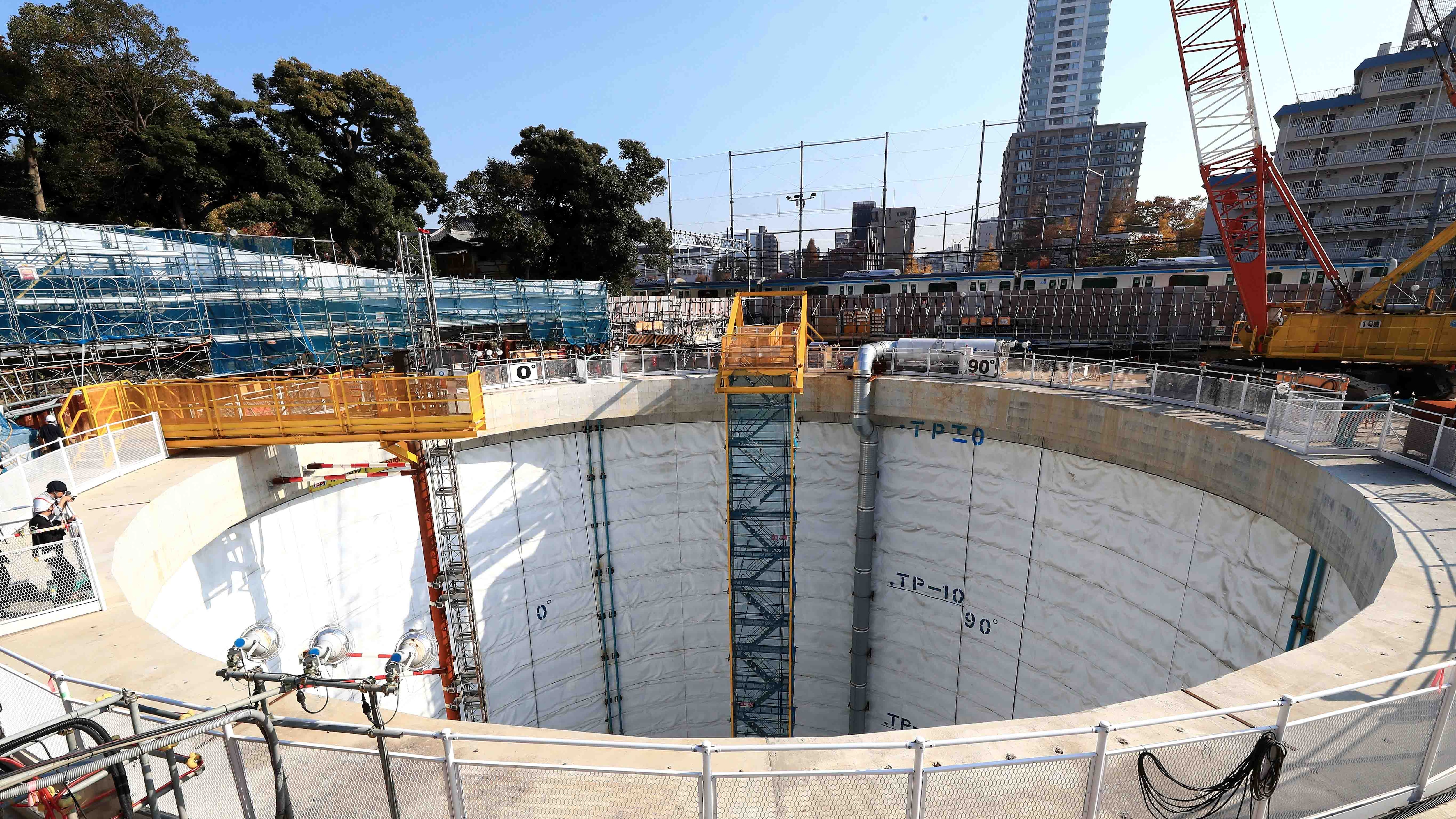 Jr東海 名古屋城近くで進めるリニア中央新幹線 名城非常口 工事現場を公開 シールドマシン発進のため深さ89mの立坑を構築中 トラベル Watch