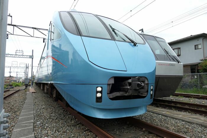 流線形スタイルの先頭部