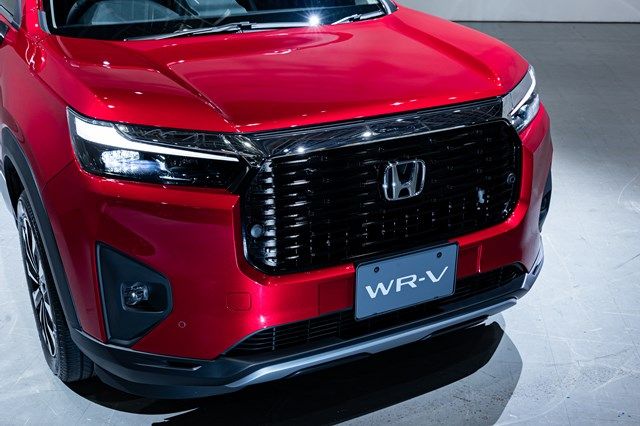 ホンダの新型SUV「WR-V」（写真：三木宏章）