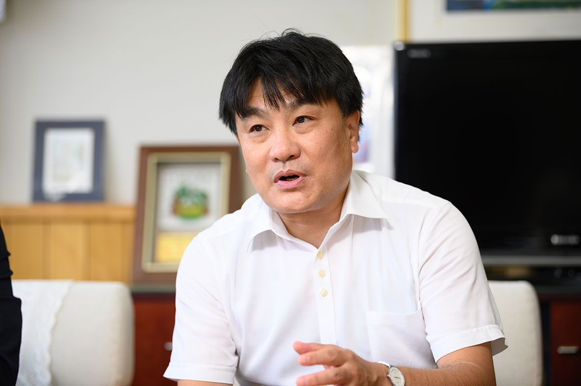 上越教育大学附属小学校 副校長青木弘明氏