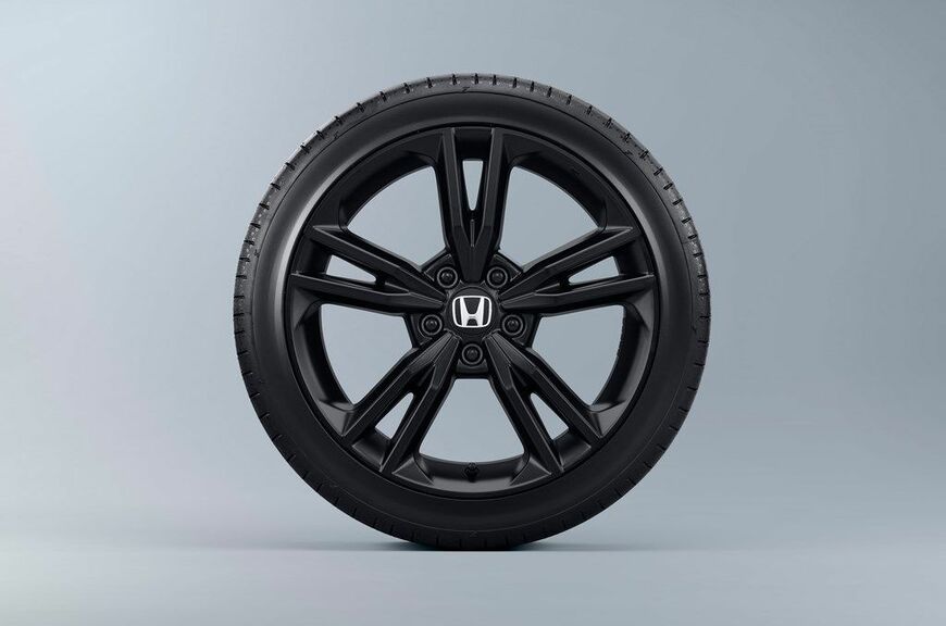 ホンダ「シビック e:HEV RS」