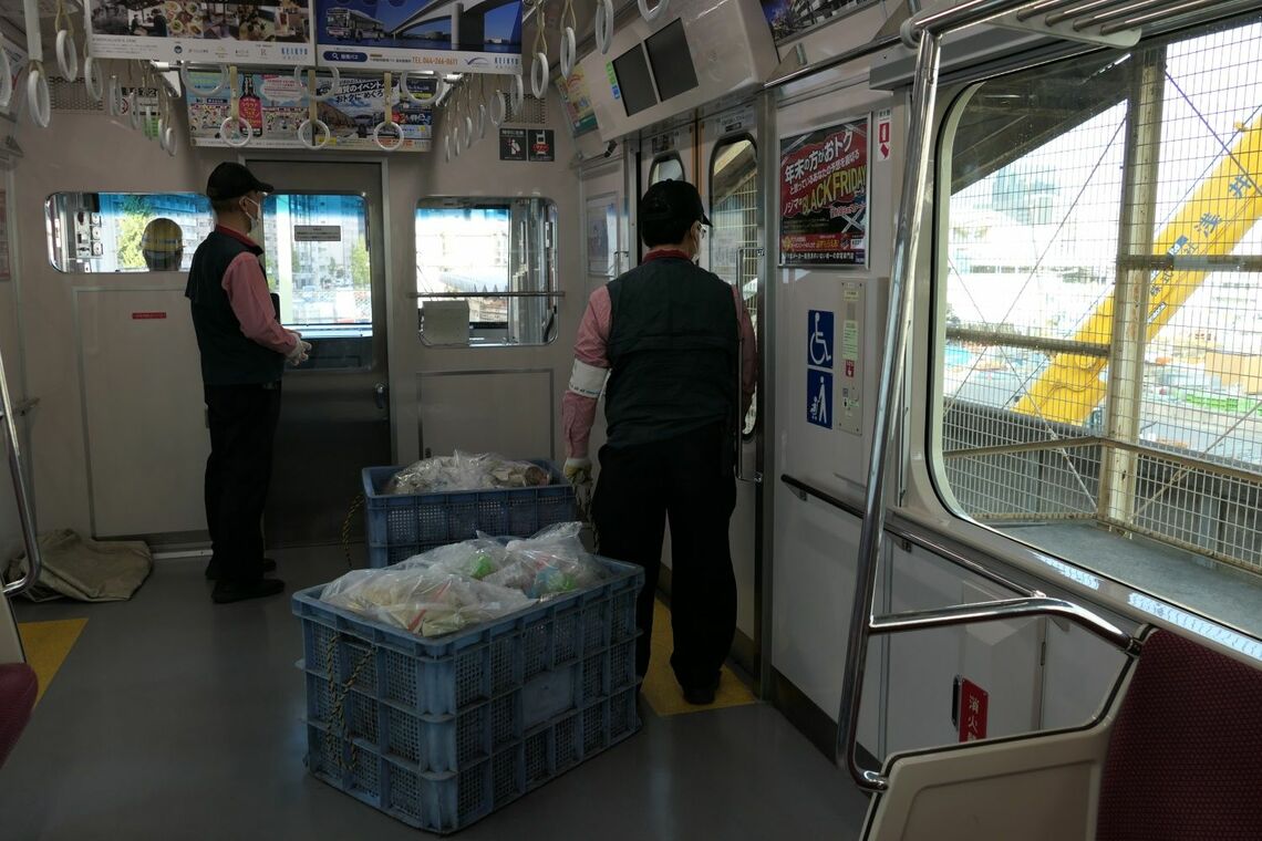 京急品川のゴミを運ぶ電車