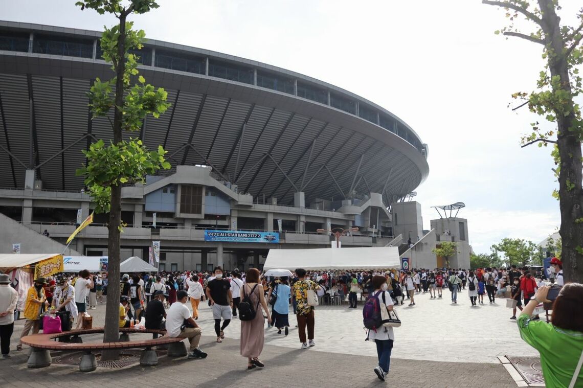 2022年のオールスター第2戦（愛媛県松山市、坊っちゃんスタジアム）（写真：筆者撮影）