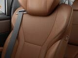 新型ヴェルファイアのディテール（写真：トヨタ自動車）