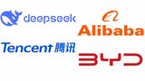 中国発の新鋭生成AIサービス「DeepSeek」のロゴ（左上）、中国最大の電子商取引グループ「アリババ」のロゴ（右上）、中国最大のSNS運営企業で世界有数のゲーム企業でもある「テンセント」のロゴ（左下）、中国を代表するEV・バッテリーのトップメーカー「BYD」のロゴ（右下）（写真：著者提供）